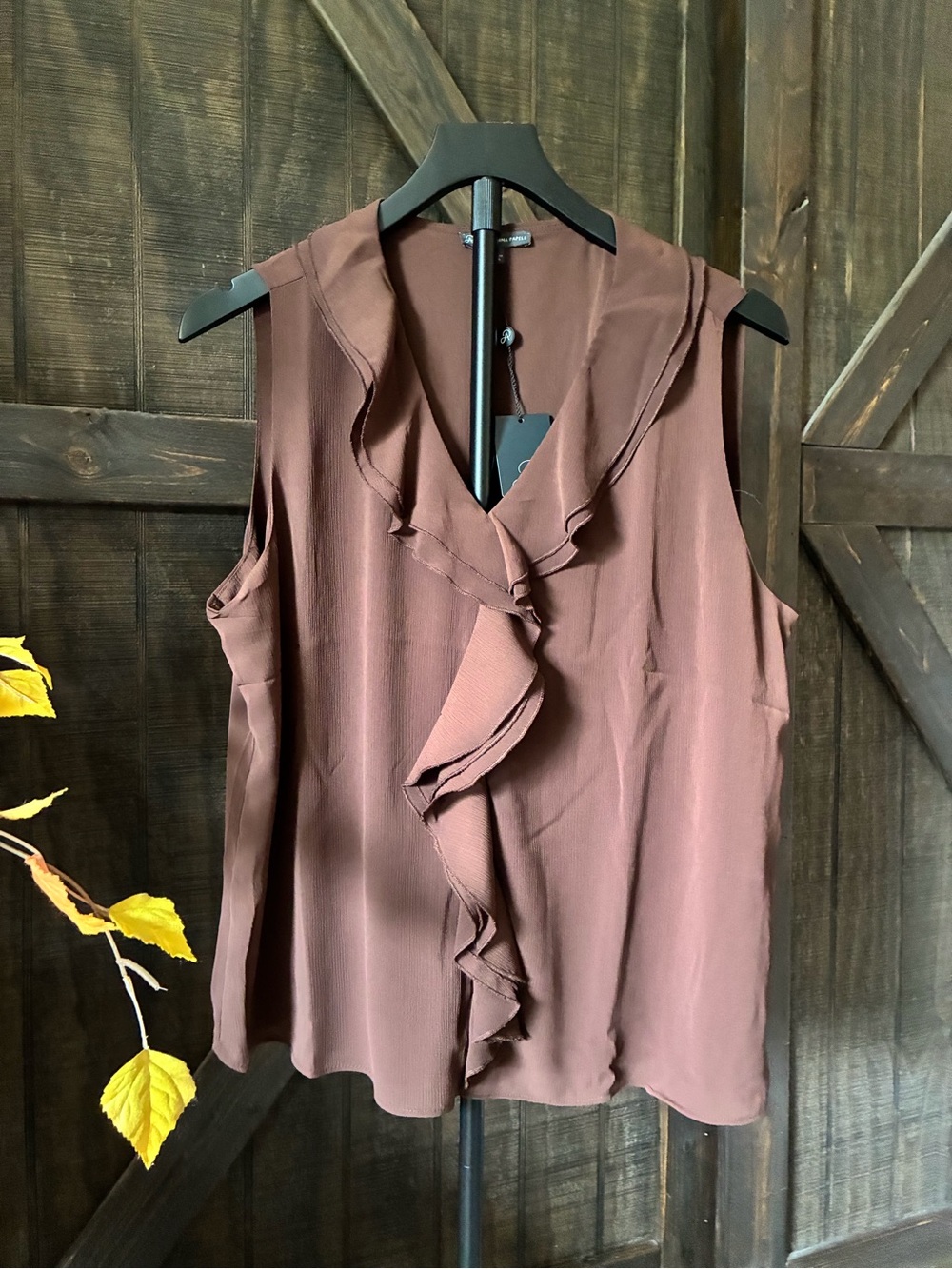 Adrianna Papell Brown Ruffle-Front Sleeveless Blouse